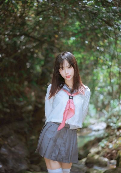 迷人的保姆草民_BD韩语在线观看完整版